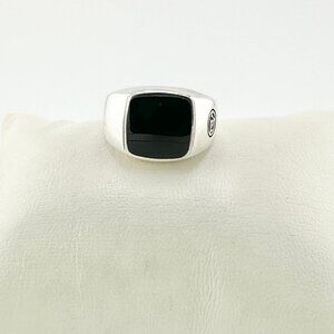 David Yurman Exotic Stone Signet Ring in Black Onyx - Size 9